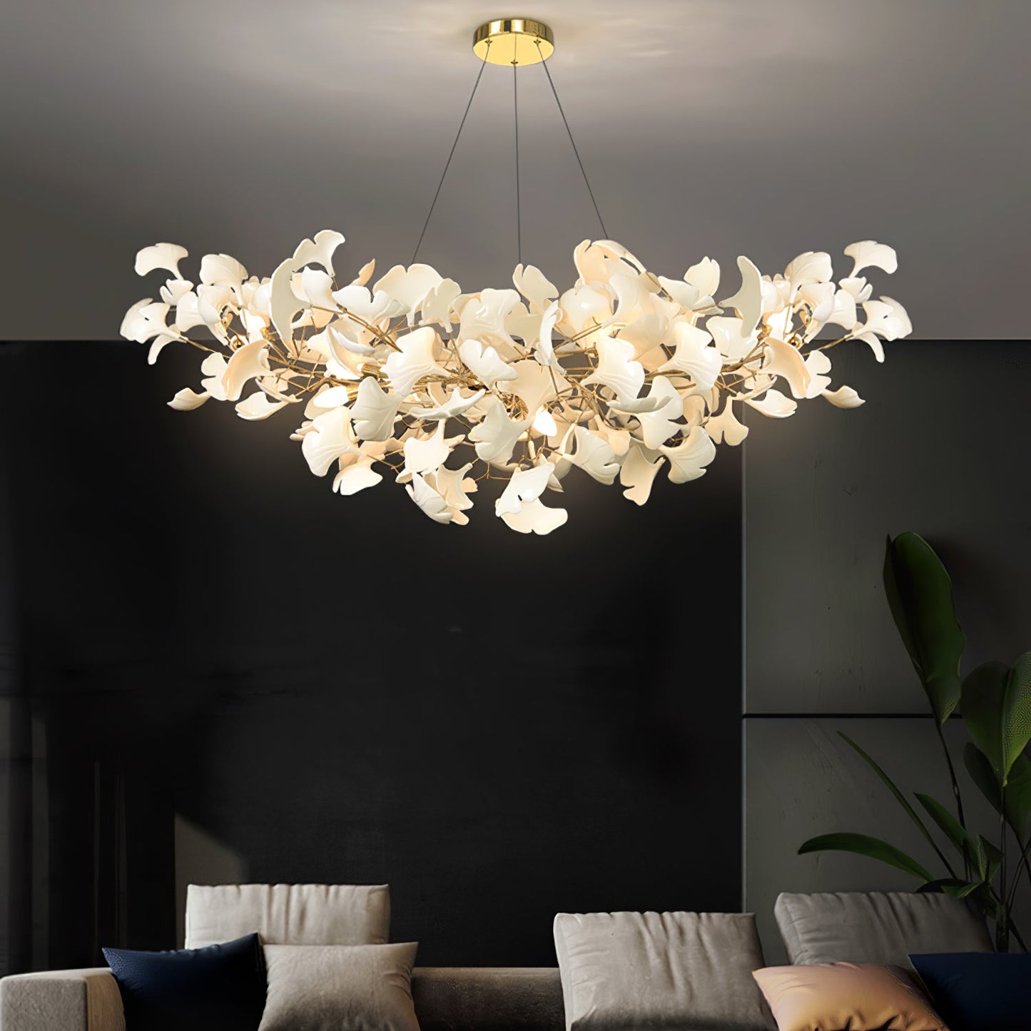 Elegant Ginkgo Chandelier with Handcrafted Ceramic Petals – Customizable Sizes and Colors for Luxurious Lighting 2