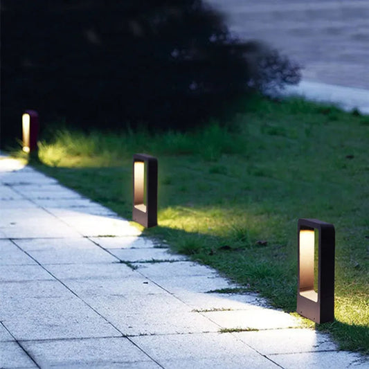 Elegant Waterproof 15W LED Outdoor Floor Lamp – Durable Aluminum and Stainless Steel for Gardens and Pathways 0
